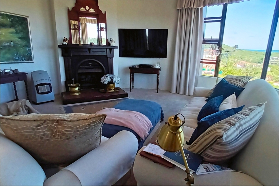 5 Bedroom Property for Sale in Blue Bend Eastern Cape